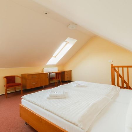 Hotel Ceske Zleby Stožec Zimmer foto