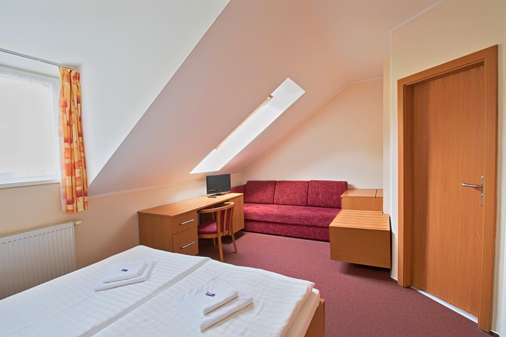 Hotel Ceske Zleby Stožec Zimmer foto